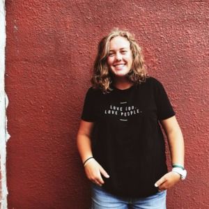 Meet your Posher, Amanda